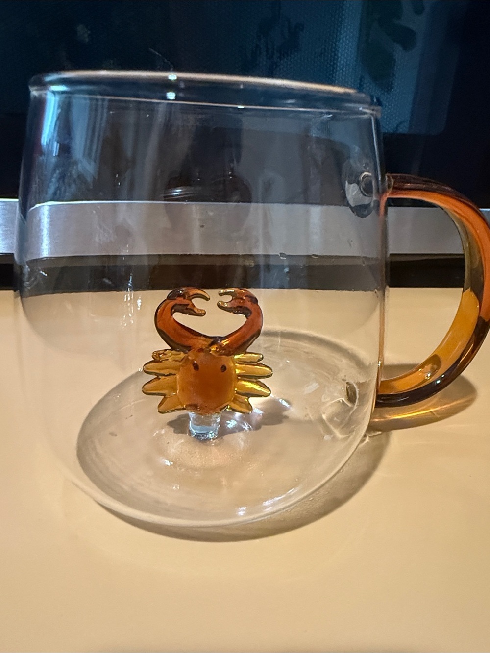 Amber Crab Glass Mug – Clear Glass with Amber Accent